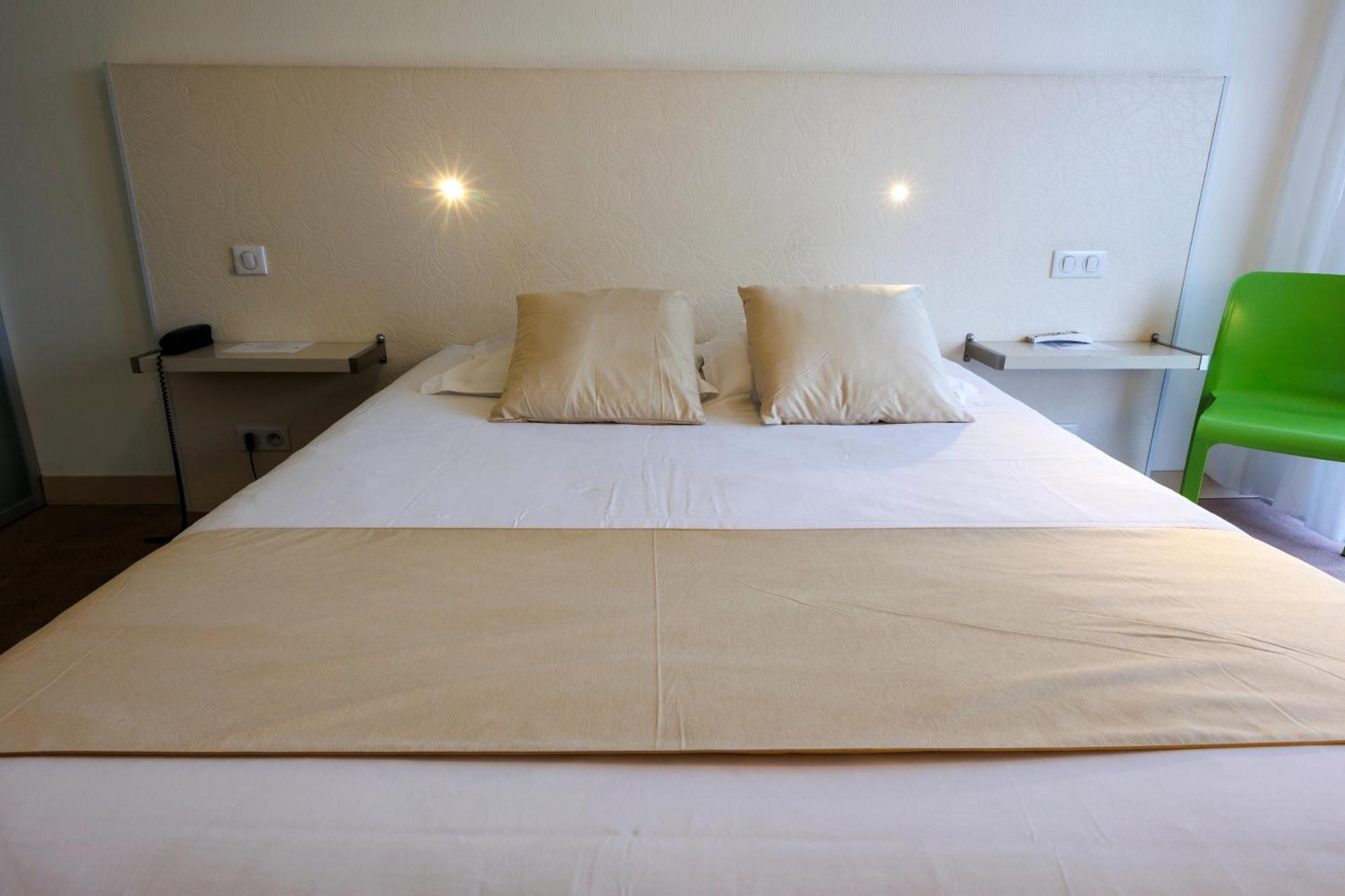 Logis Hotel Le Rochelois La Rochelle  Dış mekan fotoğraf