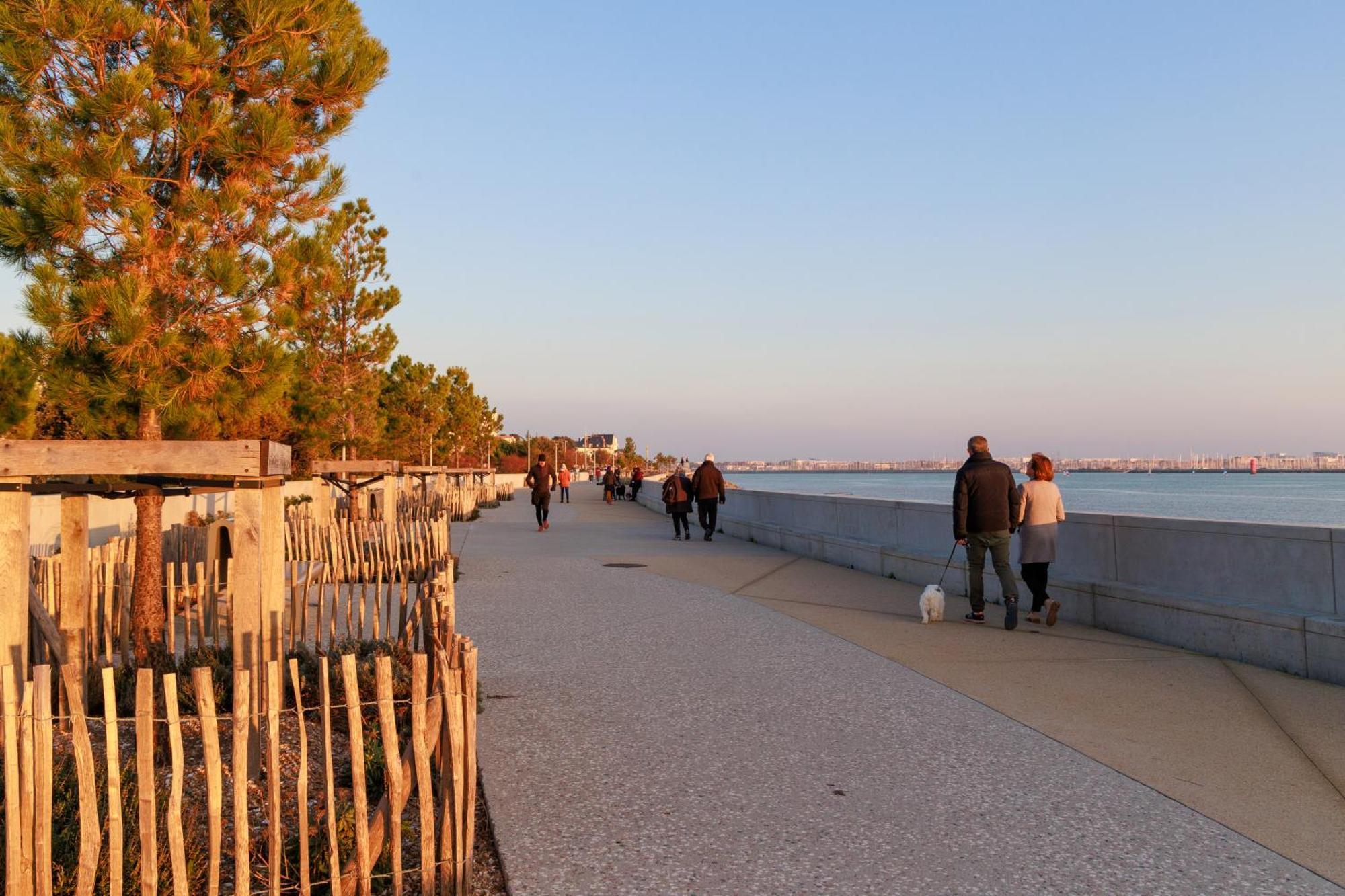 Logis Hotel Le Rochelois La Rochelle  Dış mekan fotoğraf