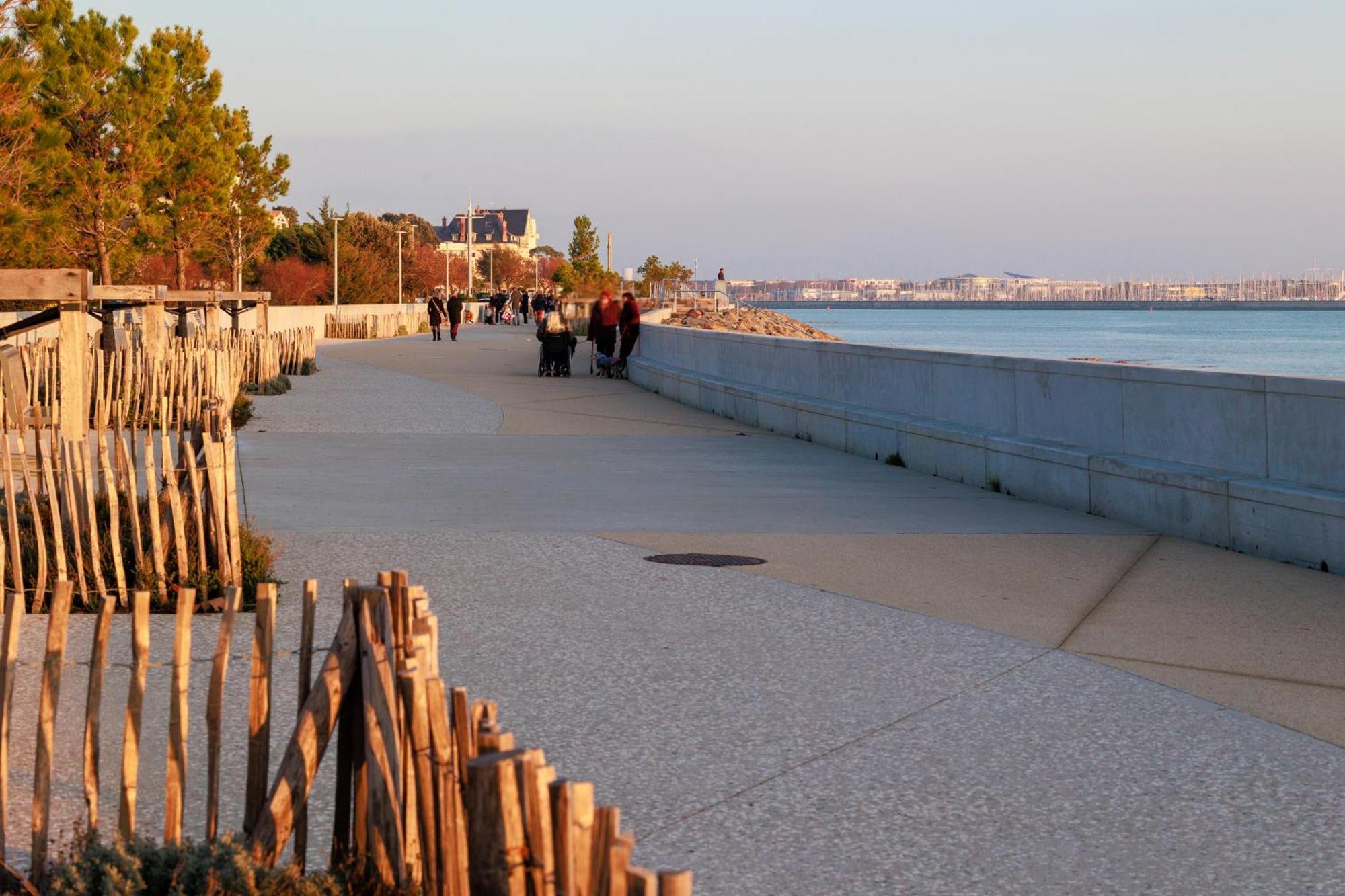 Logis Hotel Le Rochelois La Rochelle  Dış mekan fotoğraf