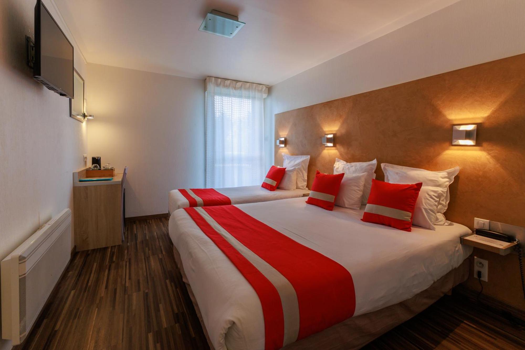 Logis Hotel Le Rochelois La Rochelle  Dış mekan fotoğraf