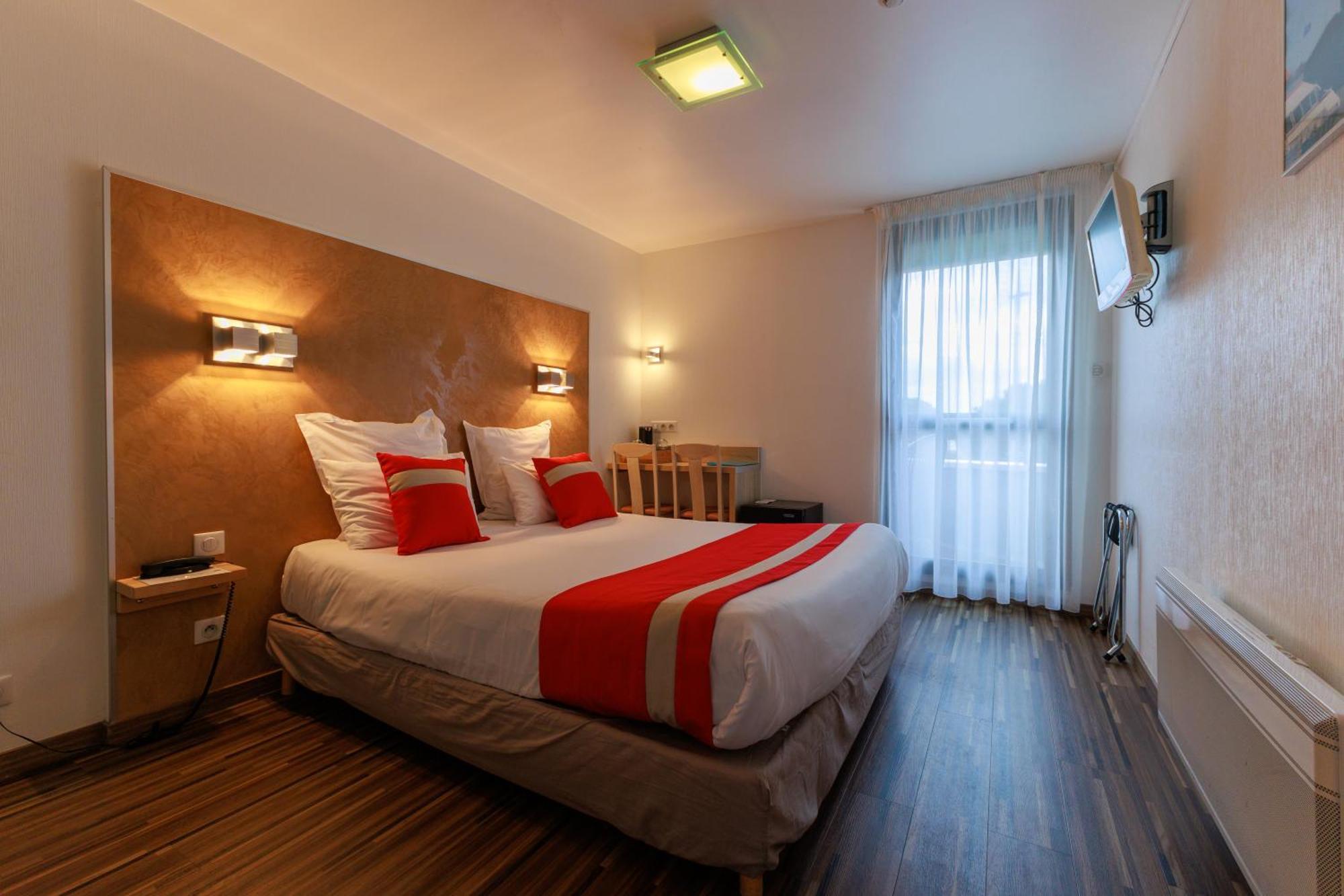 Logis Hotel Le Rochelois La Rochelle  Dış mekan fotoğraf